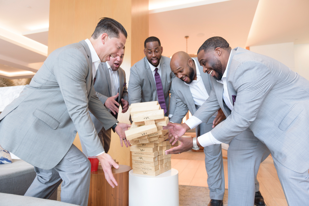 MinervaPhoto's tweet image. TBH every special event should have Jenga, am I right? 
.
@vic_x24 @allsmiles_jiles @thebalconyorlando @cocktails_catering @its_tasty_too @otownflowers @djjohnnybc @goldenempressnails @minervaphotography
.
#thebalconyorlando #thebalconyorlandowedding #balconyorlando #balconyorlan