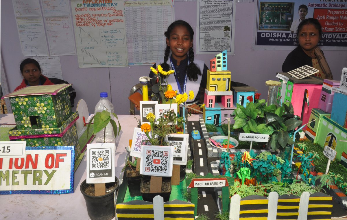 ncsmgoi's tweet photo. Enjoy the snippets of the Science Models presented by the students representing Odisha at the Eastern India Science and Engineering Fair 2023 held at @BITMKolkata a unit of @ncsmgoi
#ScienceFair #EngineeringFair #Odisha https://t.co/Q29NZMEEsO