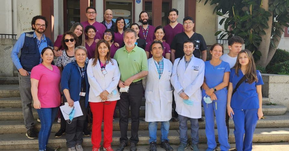 SSVinaQuillota's tweet photo. Tercer operativo de salud entregó atención a más de 200 personas de las áreas afectadas de Forestal y Nueva Aurora en Viña del Mar, a través de una alianza entre el COLMED Chile junto al SSVQ, Hospital Dr. Fricke  y la Municipalidad de Viña del Mar.

https://t.co/yUqwDso1Hx https://t.co/FLjT6rzNBv