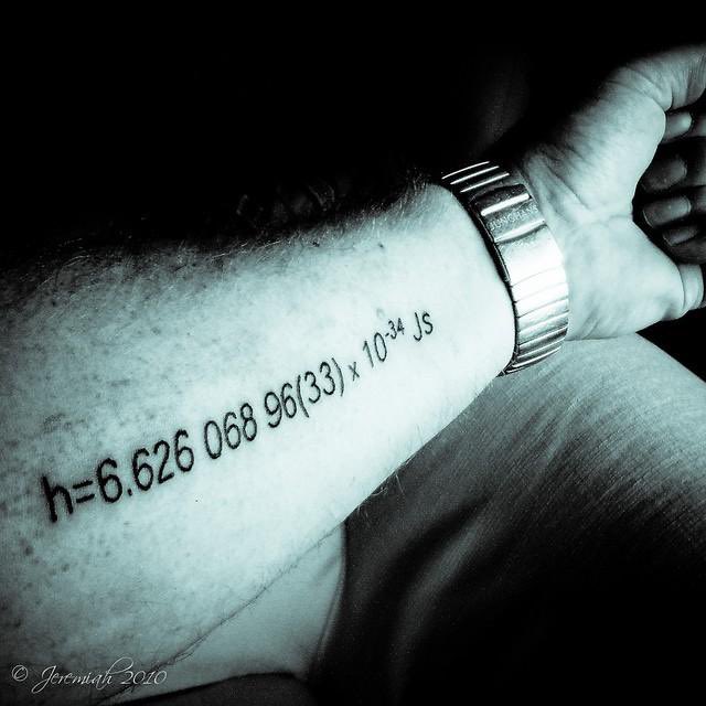 RadleyPhysics's tweet photo. We think this chap needs to have a laser correctionโฆ
Planck constant is now defined as 6.626 070 15 ร 10โปยณโด J s
#SIredefinition
What a Planck! ๐คฆโโ๏ธ
#Humour #PhysicsJoke https://t.co/zn0MErqgo0