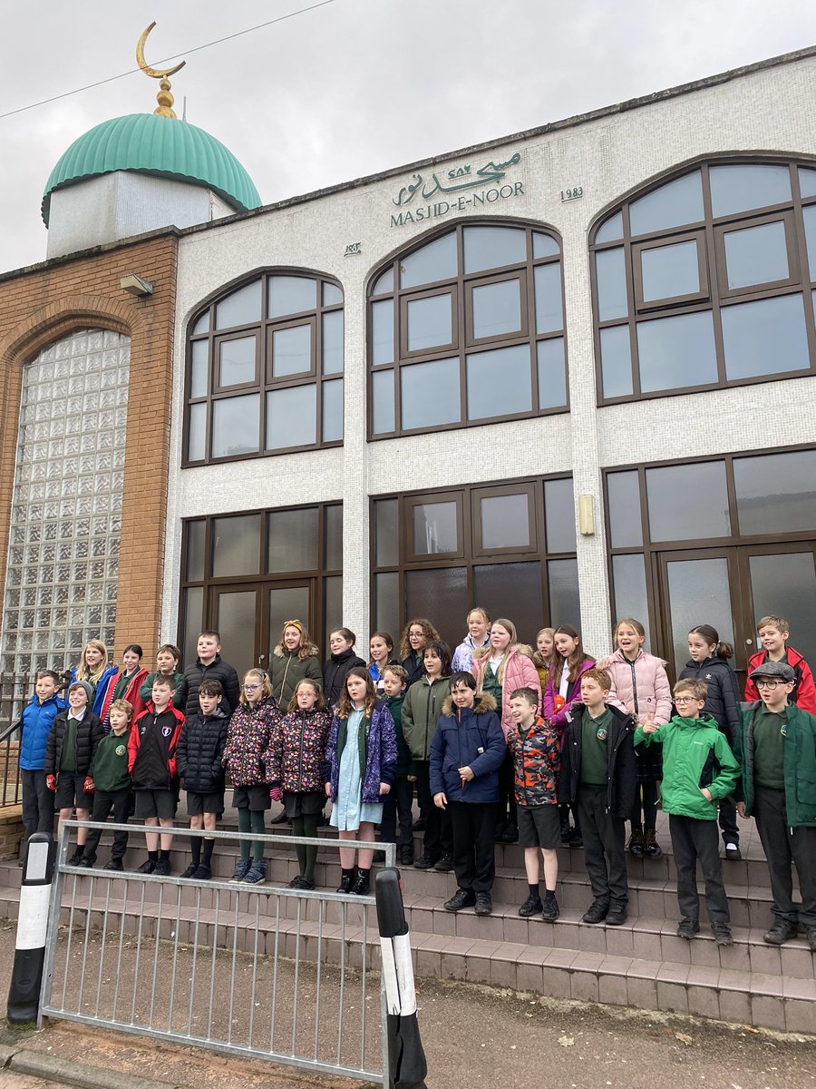 Walford Nursery & Primary School (@walfordschool) on Twitter photo After a fascinating morning at Masjid E Noor Mosque, Class 5 are looking forward to their tour of Gloucester Cathedral this afternoon! <a href="/GlosCathedral/">Gloucester Cathedral</a> After a fascinating morning at Masjid E Noor Mosque, Class 5 are looking forward to their tour of Gloucester Cathedral this afternoon! <a href="/GlosCathedral/">Gloucester Cathedral</a>
