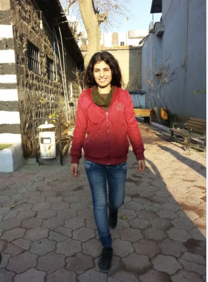 Nudem Durak was sentenced to 19 years in prison for singing in Kurdish. The Turkish government accuses her of being a terrorist. Nudem has been in prison already for 7 years. She is now suffering from severe illness.
Imagine being imprisoned for having sung in your mother tongue.