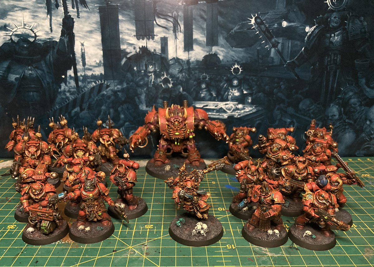 HarkinBaird's tweet photo. Finally finished my chaos combat patrol. Minus the dark apostle (didn’t feel like he fit the World Eaters) and with bonus Terminators and Kharn. 

Now on to my Votann!

#WarhammerCommunity #warhammer40k https://t.co/NnyCzKXwmh