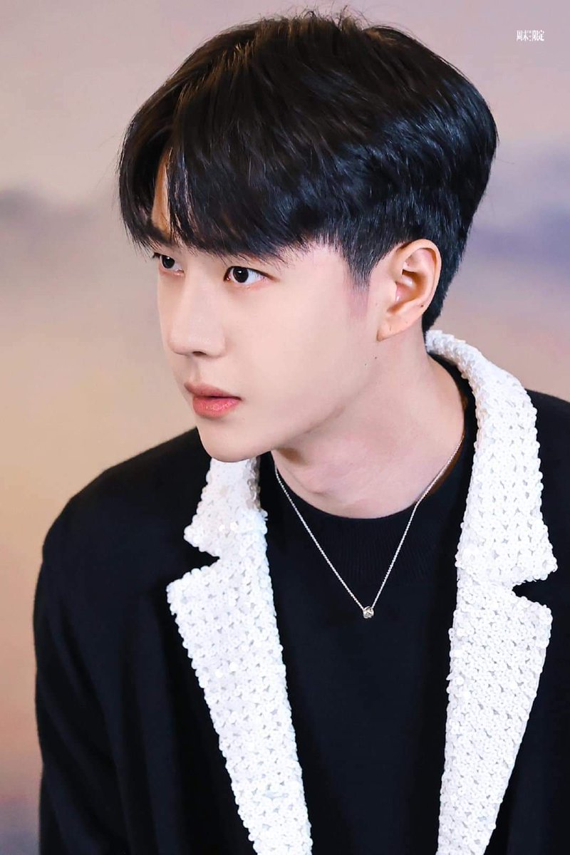 S0MDUI's tweet photo. ไอต้าวอ้วงเบบี๋ https://t.co/EDMRDgvp9g