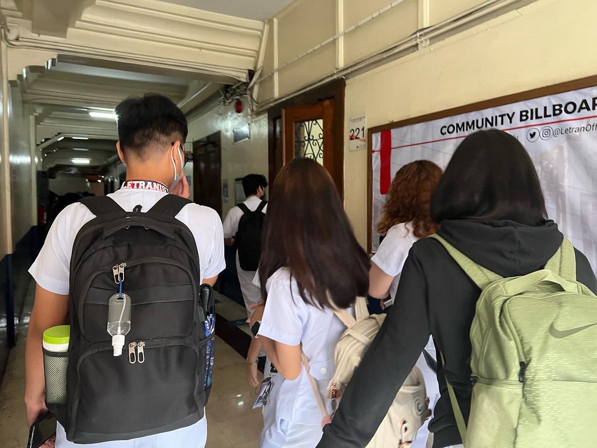 LetranSCManila's tweet photo. Make sure to have your umbrellas within reach and water to keep you hydrated! ✨
Best of luck, Letranites! 💙❤️
#LSCKaisaBilangTanglaw
#LSCReinforceTheLight
#DSATogether https://t.co/KM80Y7JhaQ