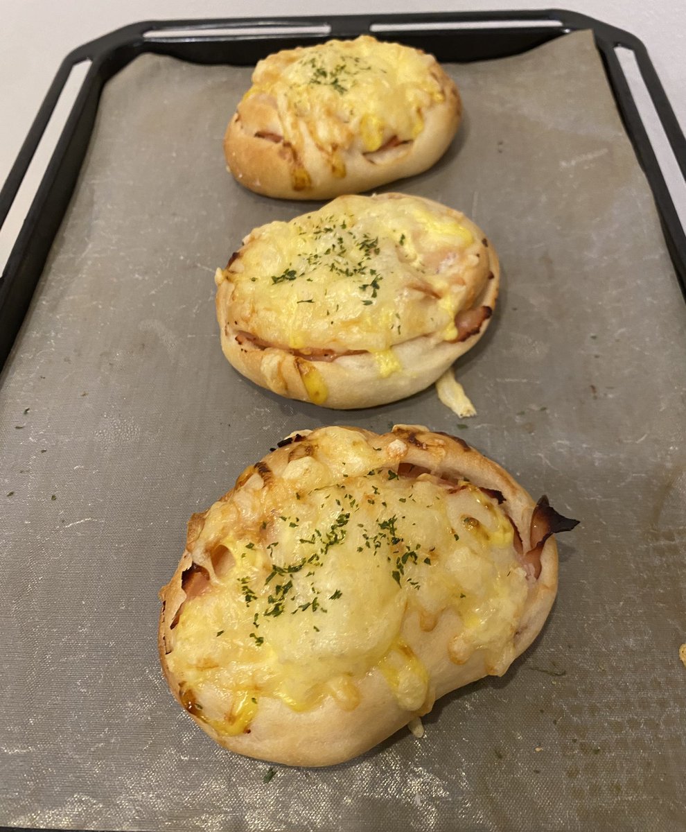 Francesca2022_'s tweet photo. ハムマヨコーン

#Francesca #ﾌﾗﾝﾁｪｽｶ
#パン屋 #bakery
 #パン #bread #ハムマヨコーン
#カンパーニュ #campagne
#手作りパン 
#鳥取県グルメ #鳥取県パン屋 
#山陰グルメ #山陰パン屋 
#米子市グルメ #米子市パン屋 
#パン屋開業予定 
#パン活 #パンスタグラム #ぱんすたぐらむ https://t.co/gupjAMHeFo
