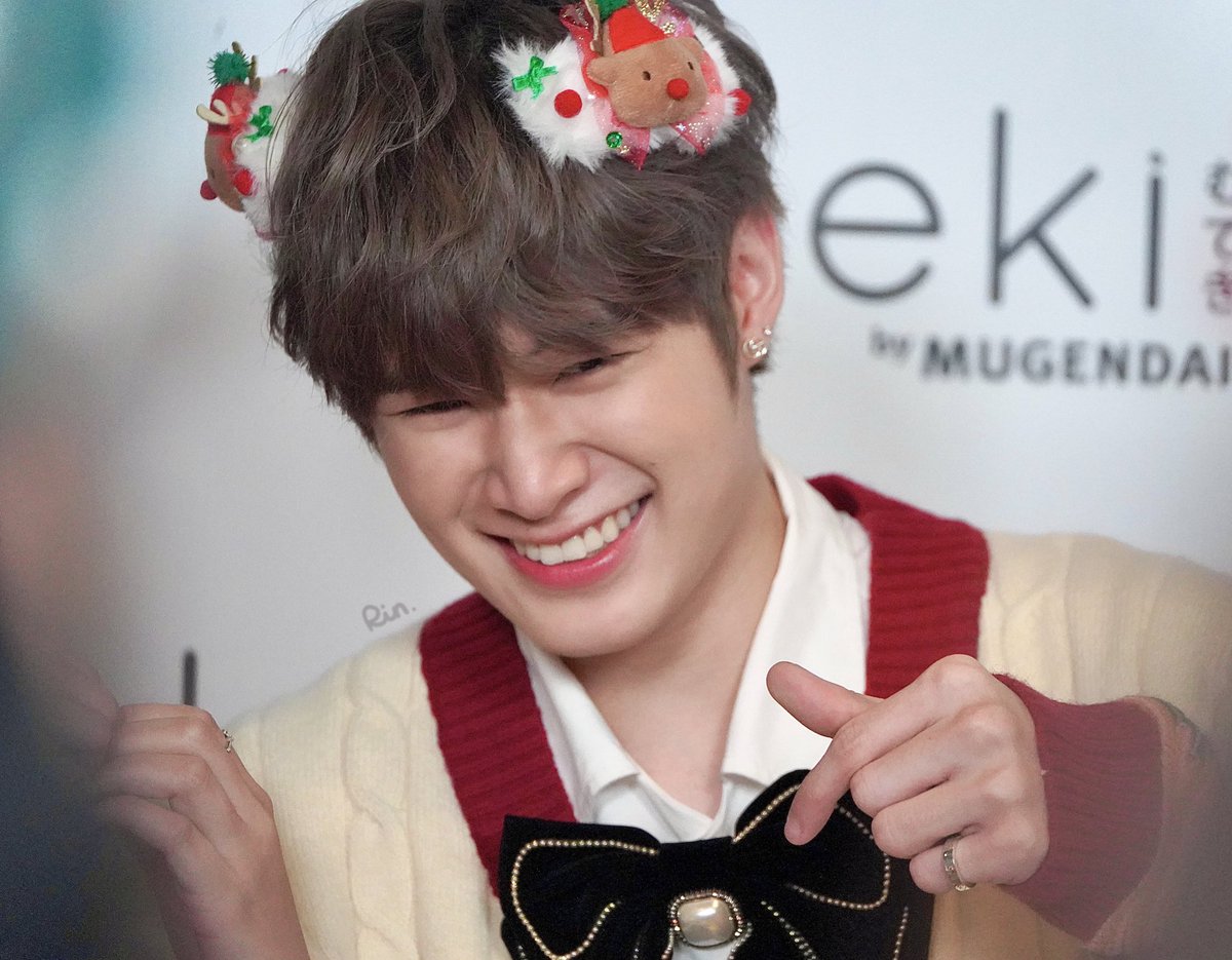 ririnnnmaru's tweet photo. 𝕄𝕦𝕥𝕖𝕜𝕚 𝕩 𝕄𝕒𝕩ℕ𝕒𝕥 𝟚𝟘𝟚𝟚𝟙𝟚𝟚𝟝 𐂂
隙間からのNatくん🫰🏽🥹🫰🏽
#MutekixMaxNat
#natasitt #ขวดนมของเบบี้ณฐ https://t.co/XB54iAqdSX