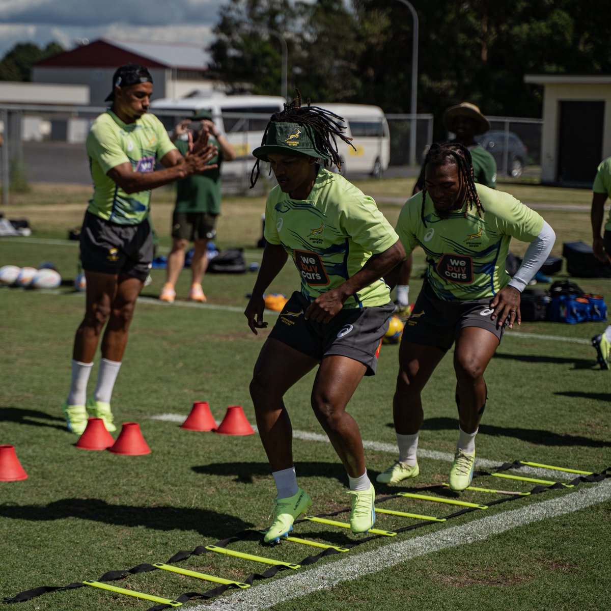 HSBC NZ Sevens (@hsbcnz7s) on Twitter photo South Africa getting into the Monday speed work π¨
Where do the <a href="/Blitzboks/">Springbok Sevens</a> finish? South Africa getting into the Monday speed work π¨
Where do the <a href="/Blitzboks/">Springbok Sevens</a> finish?