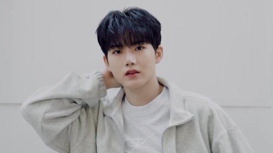 kyukoalala's tweet photo. Junkyu for Wonderwall Collection, gosh he's so handsome! 😍 #JUNKYU https://t.co/1HMuCVES0q