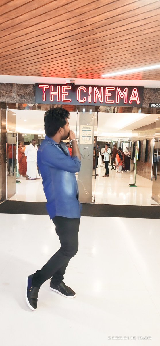 prinz_prem's tweet photo. #ShowTime 📽️: #Varisu Count 4 💖

#PongalSpecial 🎉 #VarisuPongal ✨
#Thalapathy #Vijay 😍💝

#VarisuCount4 ✨

🦋 #PrinzPrem #PaPa 💙 https://t.co/HQHQILFlEF