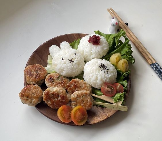 etherealdior's tweet photo. who said food can't be cute? https://t.co/PQjIZqjck4