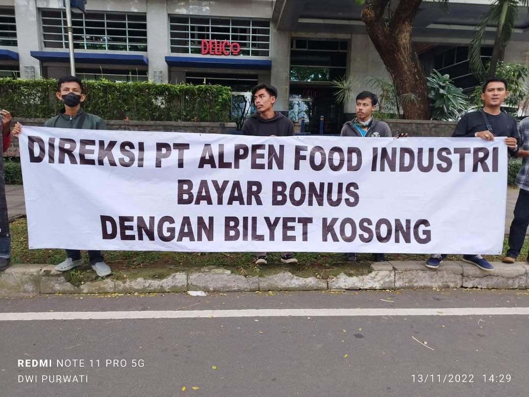 Puputnasihah's tweet photo. #boikotaice https://t.co/kSZIZxA4DN