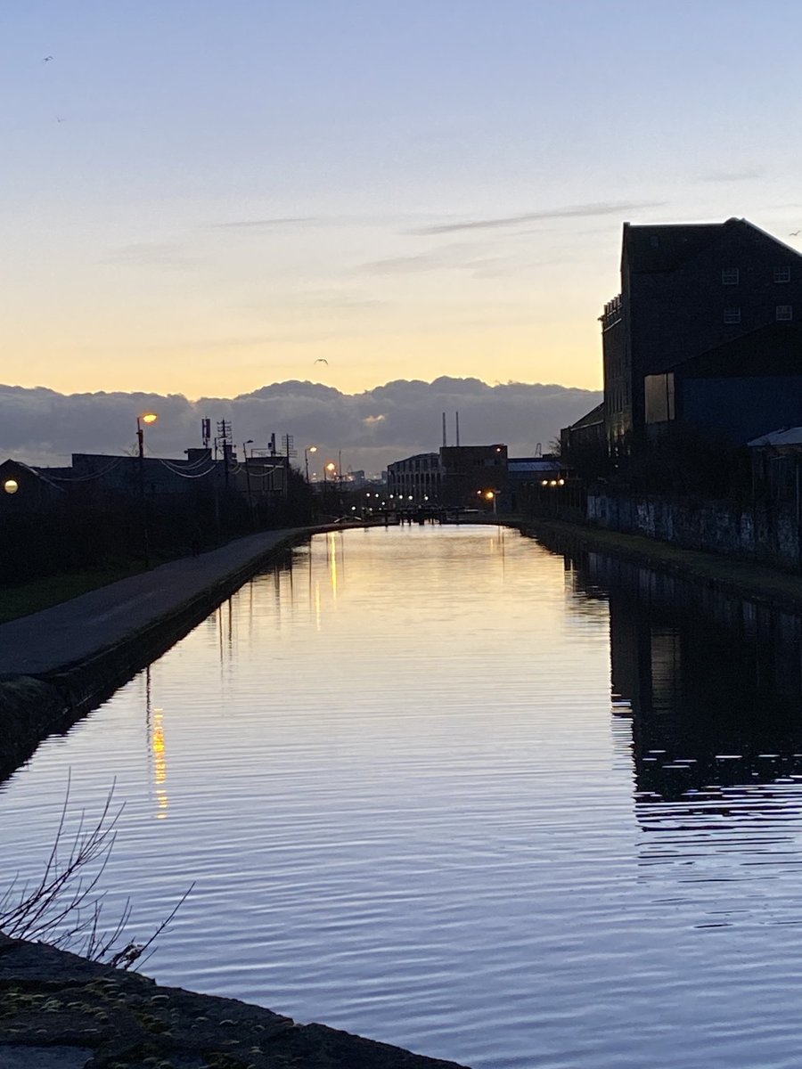 lindajdeacon's tweet photo. #RoyalCanal #Phibsboro #Dublim #MondayMorning https://t.co/tlnBbTeICe