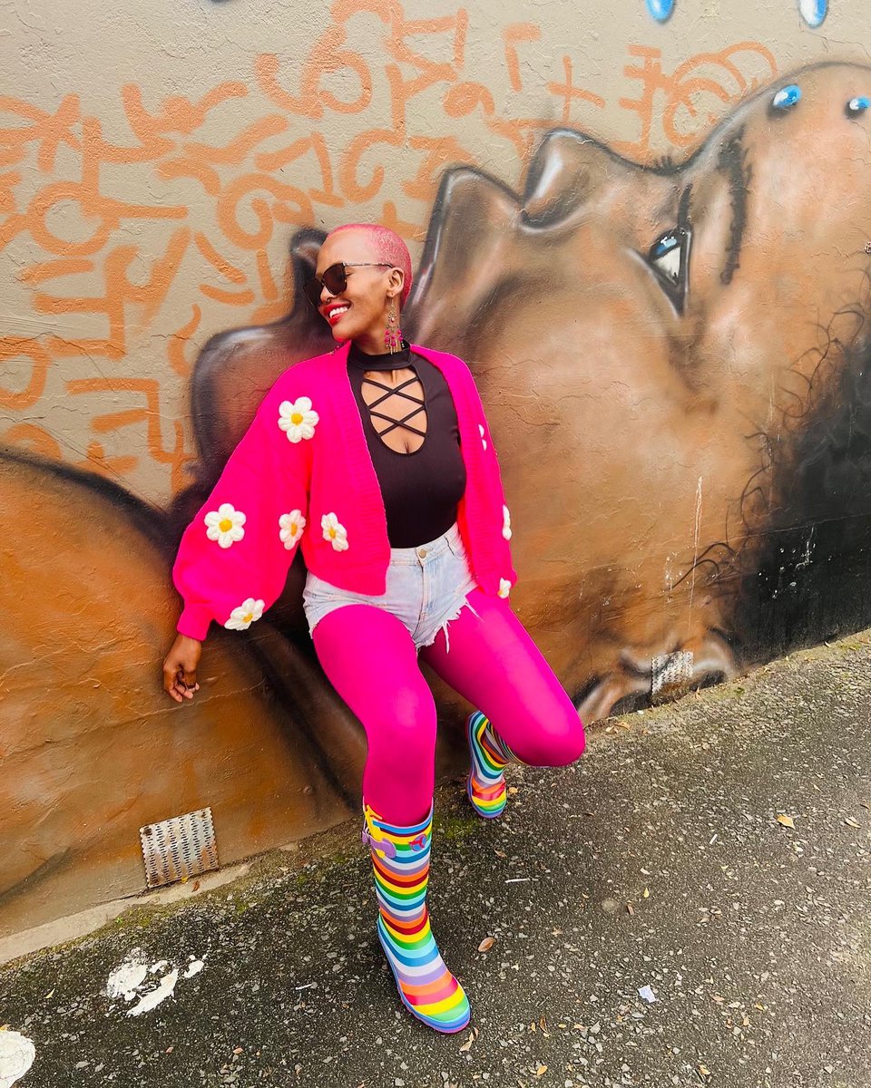 evercreatures's tweet image. Monday is here, let's go!

#LoveMyEvercreatures #wellies #countryside #nature #eco #vegan #style #love #TFLers #tweegram #photooftheday #20likes #amazing #like4like #look #instalike #picoftheday #instadaily #instafollow #followme #girl  #instagood #instacool #instago