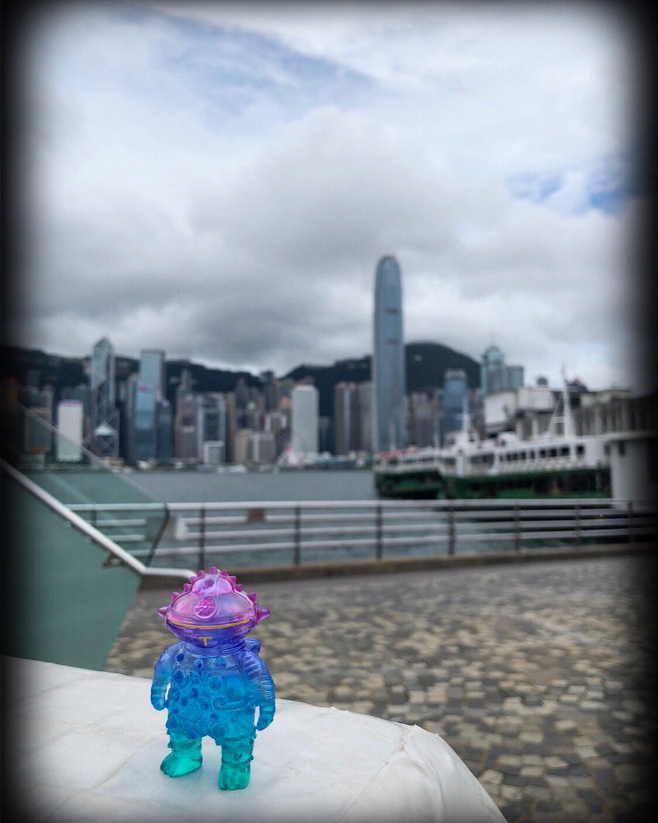 Songorr2's tweet photo. ⛄️❄️ 寒流 ❄️☃️
#臣膠遊記 #songorrhiking #ソフビ #sofuvi #sofviソフビ #土師吉田 #sofubitoys #遮光器土偶 #転売禁止 #toky_sofubi #eva #初號機 #ともだち初号機 #songorrstyle @toky.jp @rentarof @reserve_toky @lottery_tokyo https://t.co/LbIDoC70Vp
