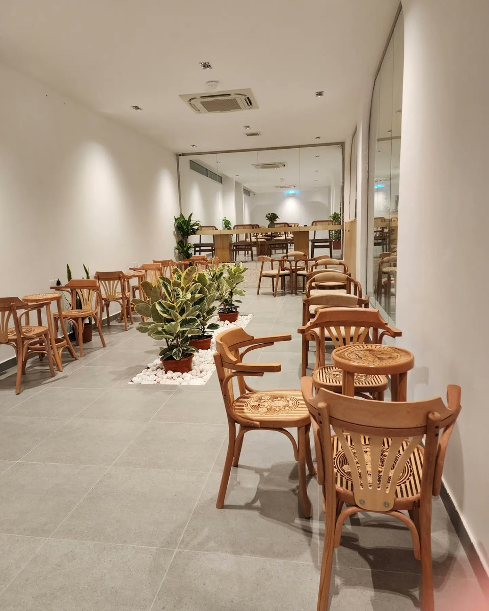 #جديد_الرياض 
<a href="/Salamhtea/">شاي سلمة</a> 
شاي سلمة بحي الربوة طريق النهضة
طلبت شاي بخار و دانيش جبن عسل 👌
وجربت الكرك حليو 
المكان جميل و اكرر الزيارة 😍
لكل جديد سنابي👇
snapchat.com/add/ahmed.kobl…
تيك توك 
tiktok.com/@ahmedkoblan?_…
