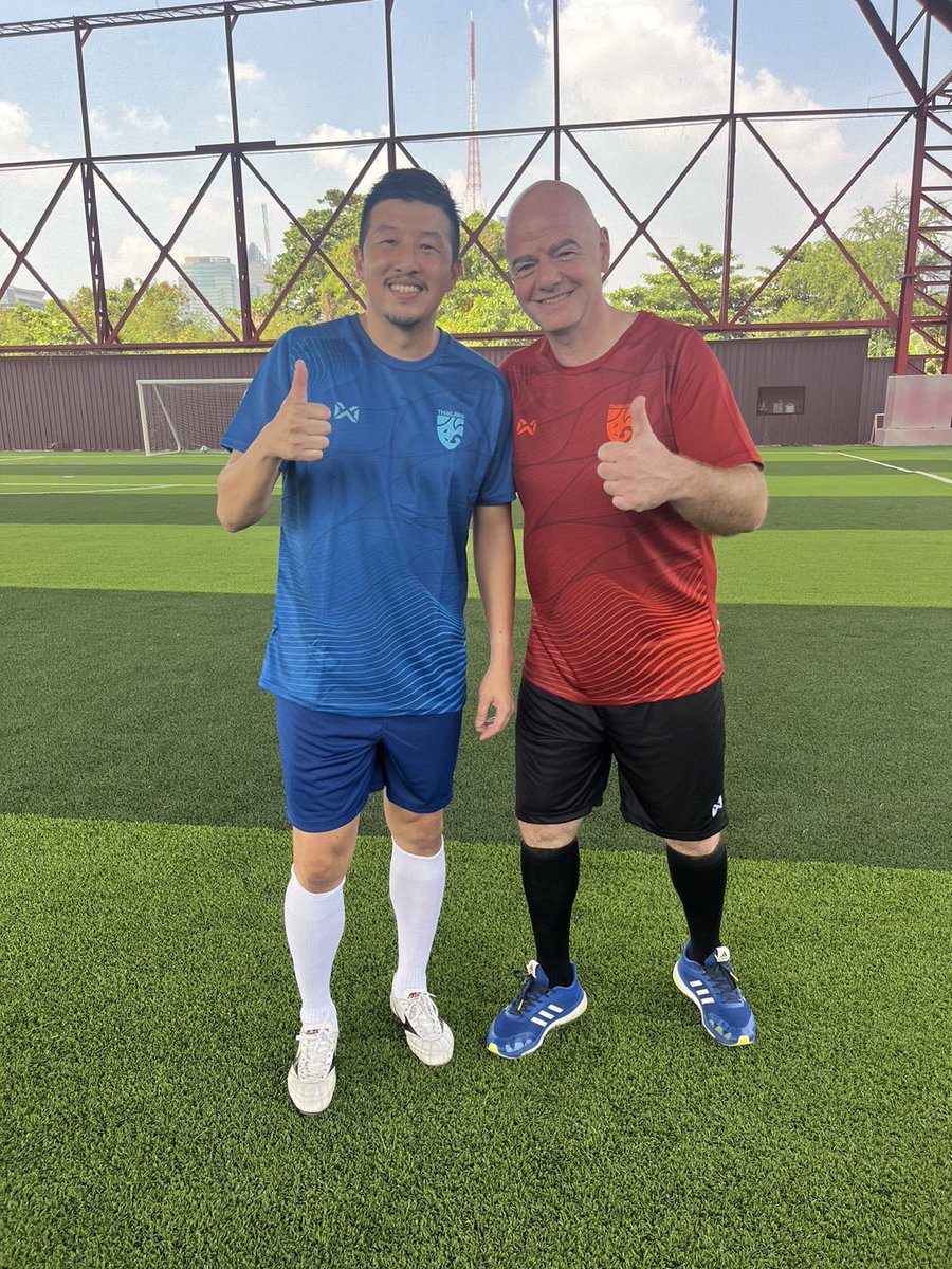FPSFair's tweet photo. FPS Thailand Managing Director @captain_doy was invited to attend the friendly game between @changsuek all stars and the @fifa all stars in Bangkok with gianni_infantino and @tim_cahill ! Great honor and much fun 👍🏻🙏🏻
#thailand #bangkok #changsuek #fifa #allstars #game https://t.co/ik1nxhlw88