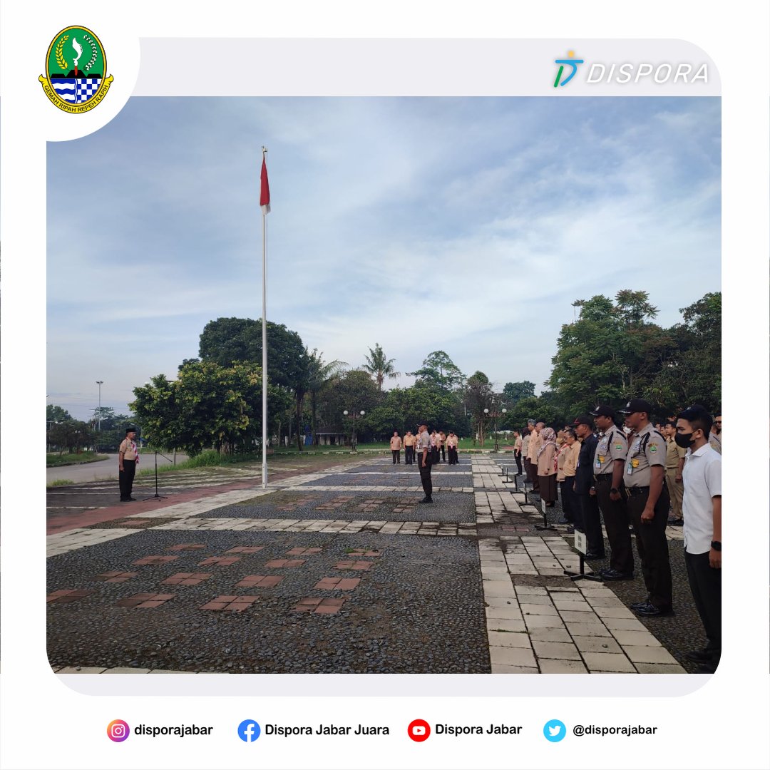 disporajabar's tweet photo. Halo #baladpora
Seperti biasa, mengawali awal minggu, Dispora Jabar melaksanakan Apel Pagi rutin di lapangan Apel, pada apel kali ini, bertindak sebagai Pembina apel, Kepala Bidang Layanan Kepemudaan.
@ridwankamil @PaUuRuzhanul https://t.co/QE9BiMQkqg