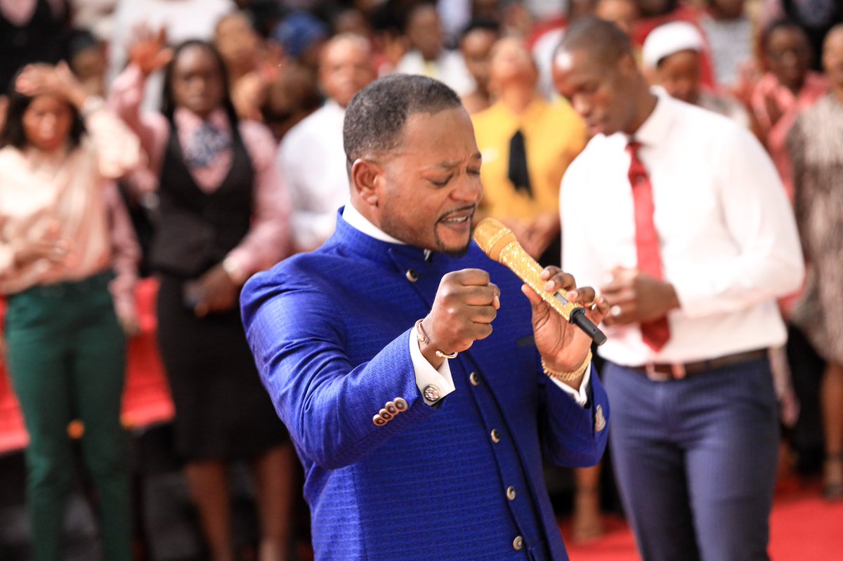AlphLukau's tweet photo. Your God is a God of elevation
Your God is a God of promotion
Your God is a God who takes you higher as you press forward
Your God is a healing God
Your God is able to make the lame man walk
Your God is able to make the blind man see
#fastingandprayer #AlphLukau https://t.co/eyin4uOb8J