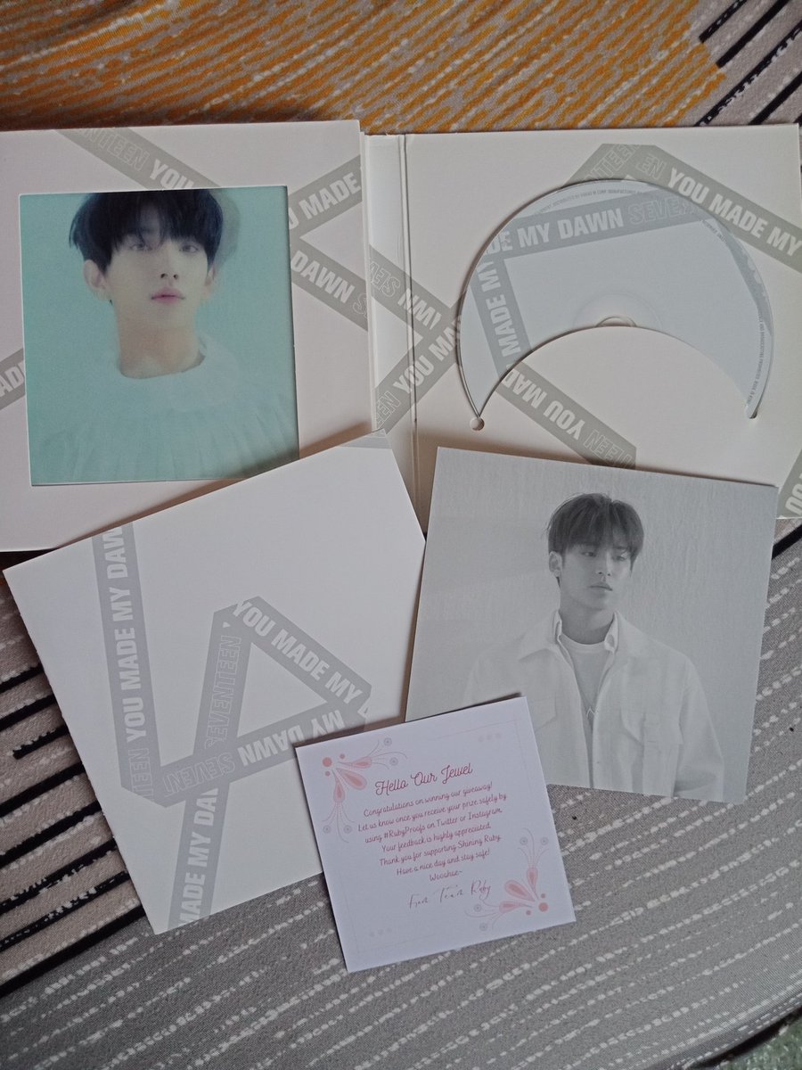 mingyuslover97's tweet photo. Thank you so much @Ruby4Carats!!! Received my prize na po ang ganda!!! Til' next giveaways! Tysm po ulet and Godbless Team Ruby wooahae 💗
#RubyProofs https://t.co/U80eoRbnGC