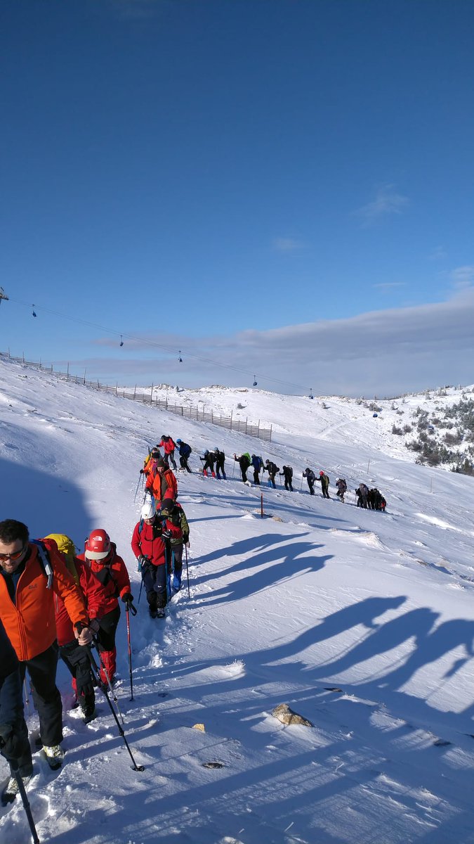 andaAke's tweet photo. 🏔️ #dünyadağcılıkgünü - Sürdürülebilir #Uludağ #Zirve Faaliyeti
4️⃣9️⃣ Sporcu
7️⃣ Saatlik Tırmanış (08.30 - 15.30)
🚩Rota: 1. Oteller Bölgesi - Uludağ Zirve
#dağcılık #mountaining #tırmanış #climbing #tdfbursailtemsilciligi #andabursa #andaaramakurtarma https://t.co/GY8qmf9lkd