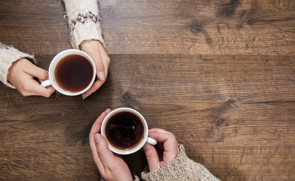 Today is #BrewMonday, and we'd like to encourage you to make time for a cup of tea or coffee and a catch-up with a friend, relative or colleague, to provide a listening ear and some support.

Find out more: warwickshire.gov.uk/news/article/3… <a href="/samaritans/">Samaritans</a>