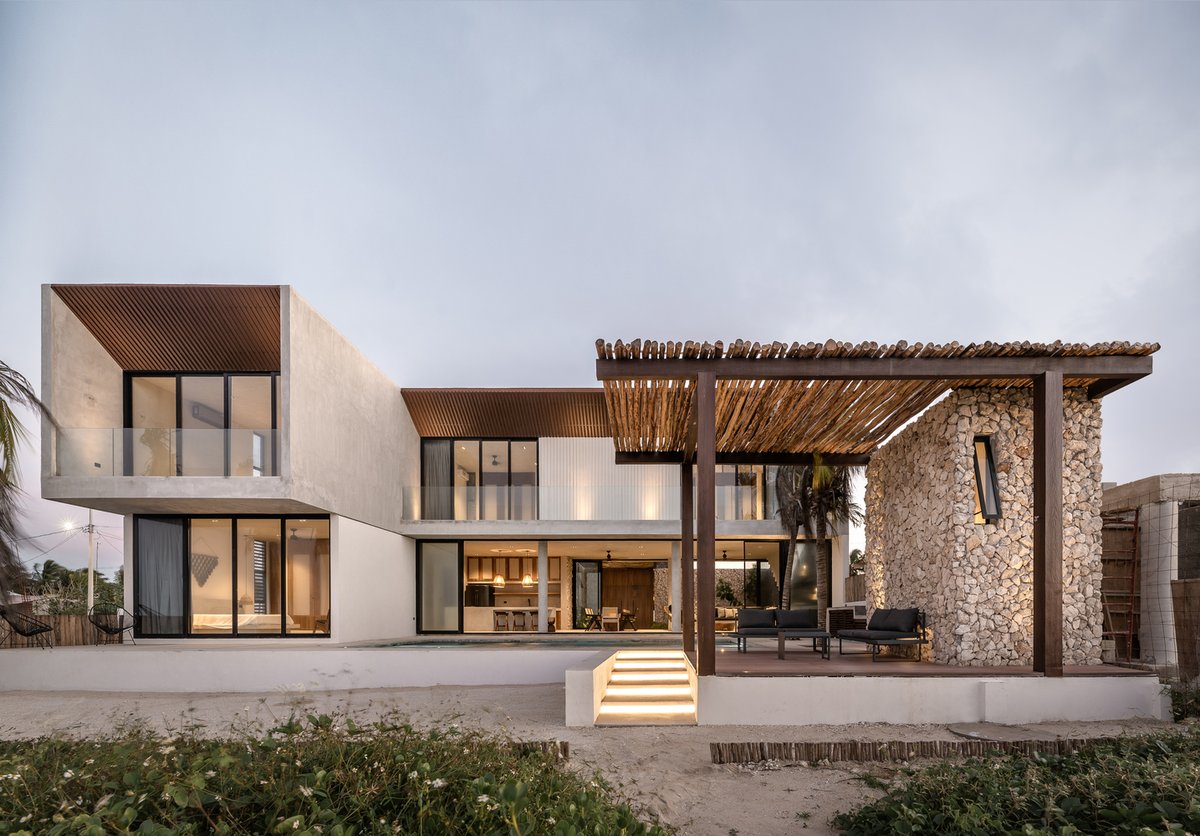 archidiamonds's tweet photo. Tunich House in Mexico by Ápiron https://t.co/YgeNaA2QdW

#design #architecture #picoftheday #amazingarchitecture #style #nofilter #architect #arquitectura #luxury #concept #life #cute #architettura #interiordesign #photooftheday #love #travel #instagood #fashion https://t.co/63CNJKkcs3