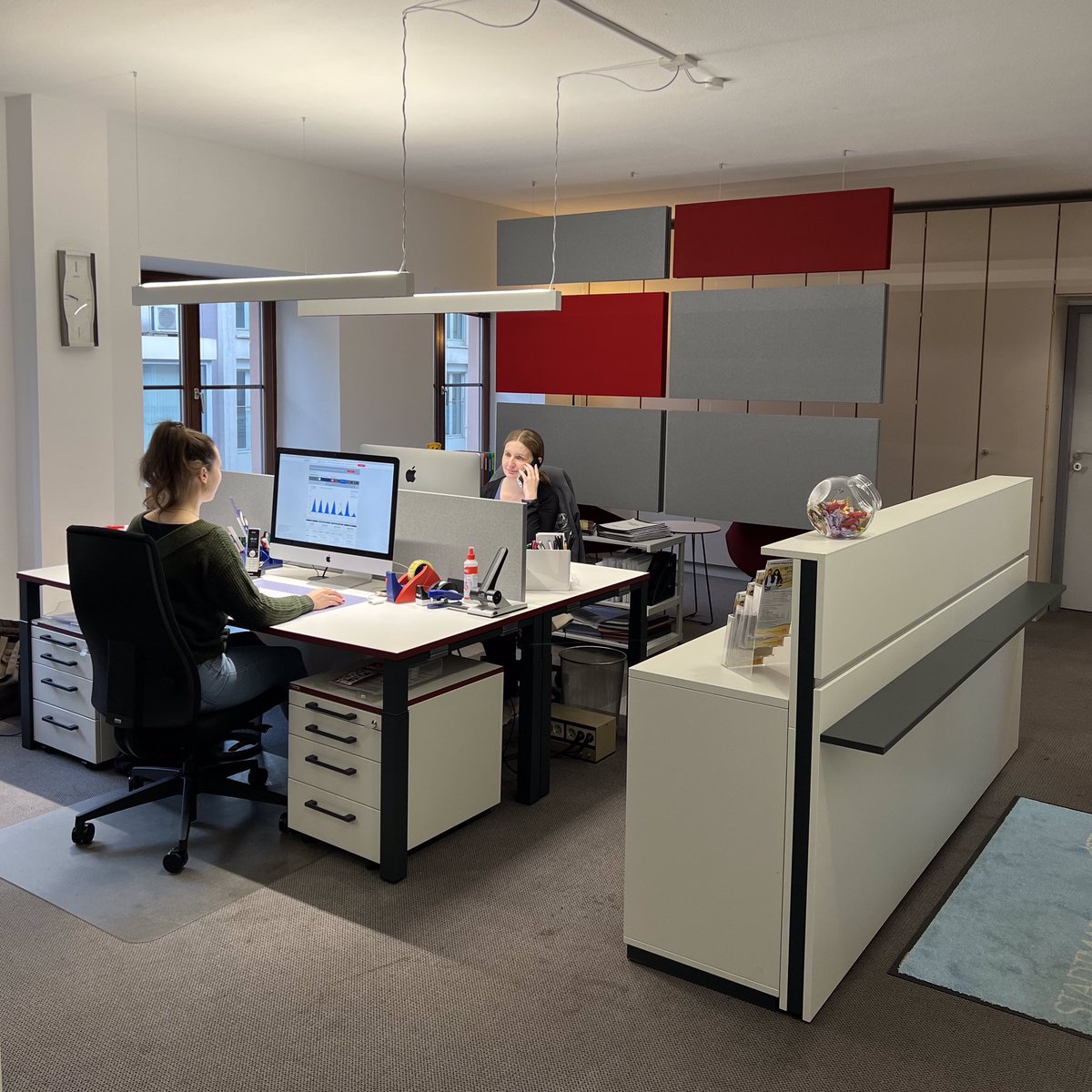 Seit heute haben wir wieder für euch geöffnet. Nach unseren Betriebsferien ist nun auch der Umbau unserer Geschäftsstelle abgeschlossen und unser altes neues Büro ist fertig eingerichtet. Wir sind wieder wie gewohnt in der Kaiserstr. 4 erreichbar. Wir freuen uns auf Euch!