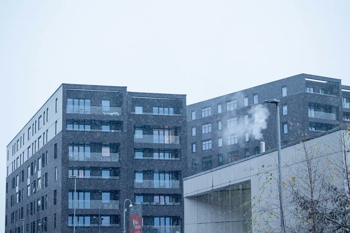 ManchesterMill's tweet photo. New Islington and the wider Ancoats area is an extraordinary success. Around 3,400 new homes have been built and visitors come from around the world to learn about inner-city regeneration. But are there lessons about community building too?

By @joshi. 

https://t.co/Biuw6WH5v0 https://t.co/KE0h3slM5p