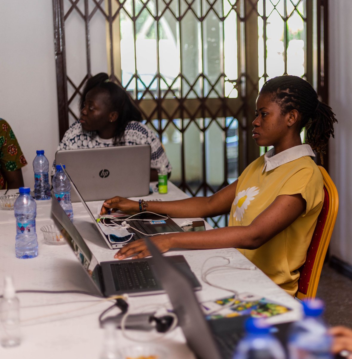 blossomacademy_'s tweet image. Today, students selected to partake in our 2023 Data Analytics Blossom Fellowship were taken through our orientation session ahead of our fellowship program.
Best of luck Blossomists! 
Click on the link in our bio for more.
#dataanalytics #futuredataanalyst #bigdata #BigData