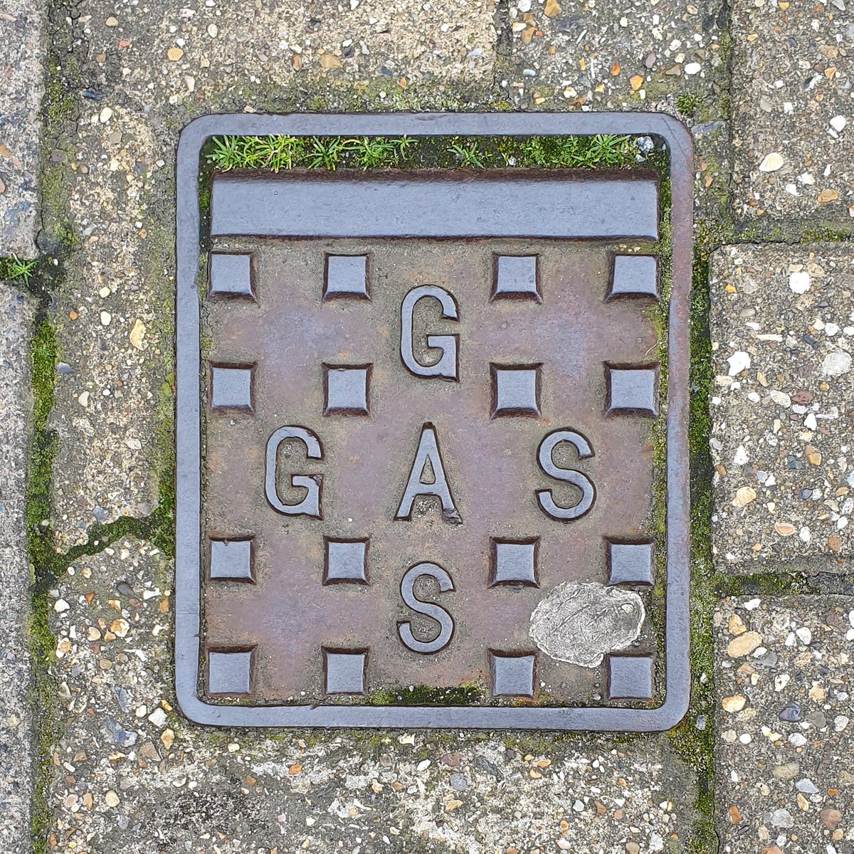 stubrown_london's tweet image. #Gas #wordart #foundcomposition #repetition