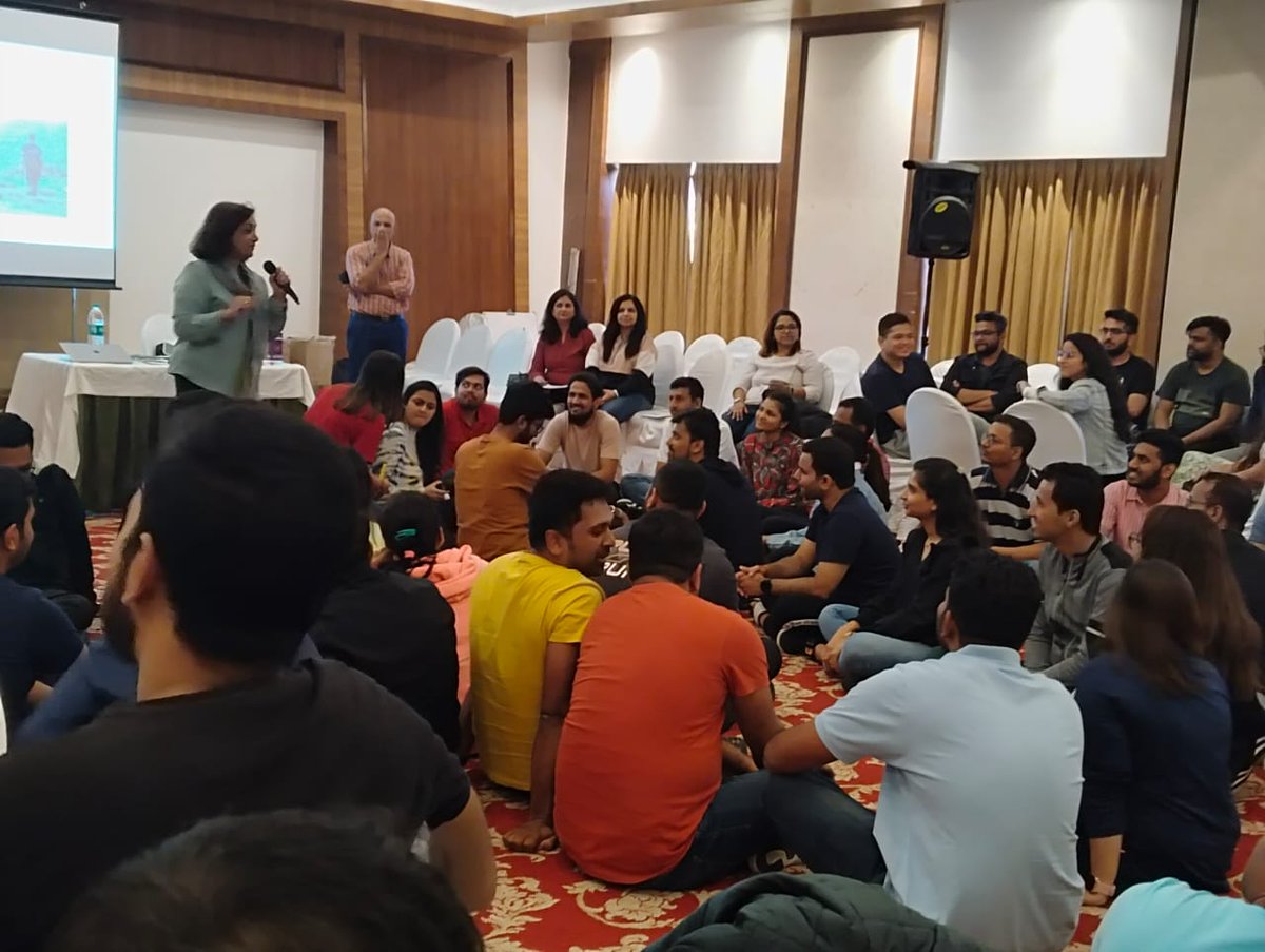 PGPM_SPJIMR's tweet photo. The students of PGPM 2023 started their PGPM journey with #PGLab. The PG Lab helped students connect and understand each other, as well as exhibit their talents, identify their weaknesses and build on their strengths.
#PGPM #PGPMatSPJIMR #SPJIMR #nonclassroomlearning https://t.co/Q7WWndeZ47