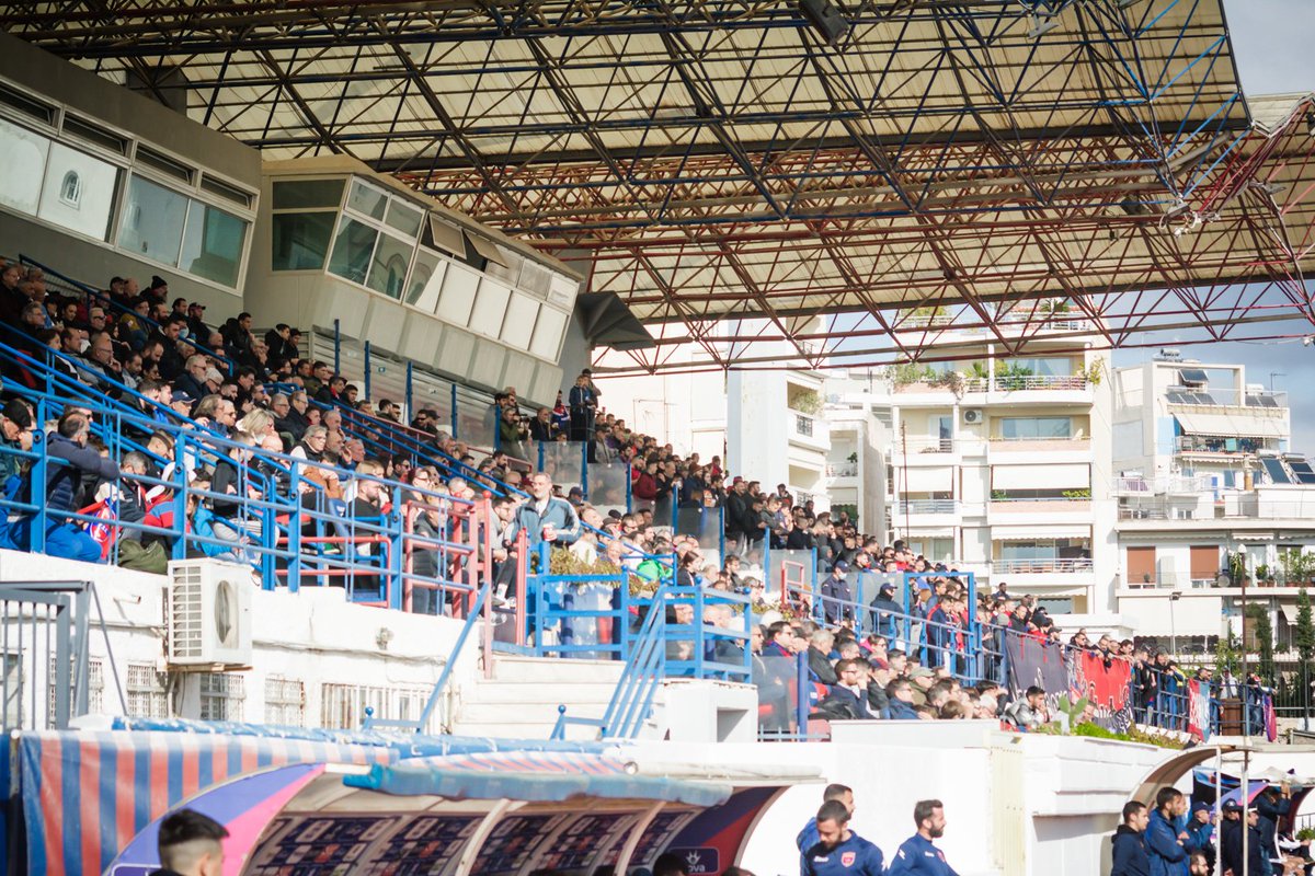 Snapshots from our yesterday's match with Mykonos. ⚽
1⃣ Panionios (Grontis 71')
1⃣ Mykonos (Aggelis 15')
#panionios #panioniosfamily