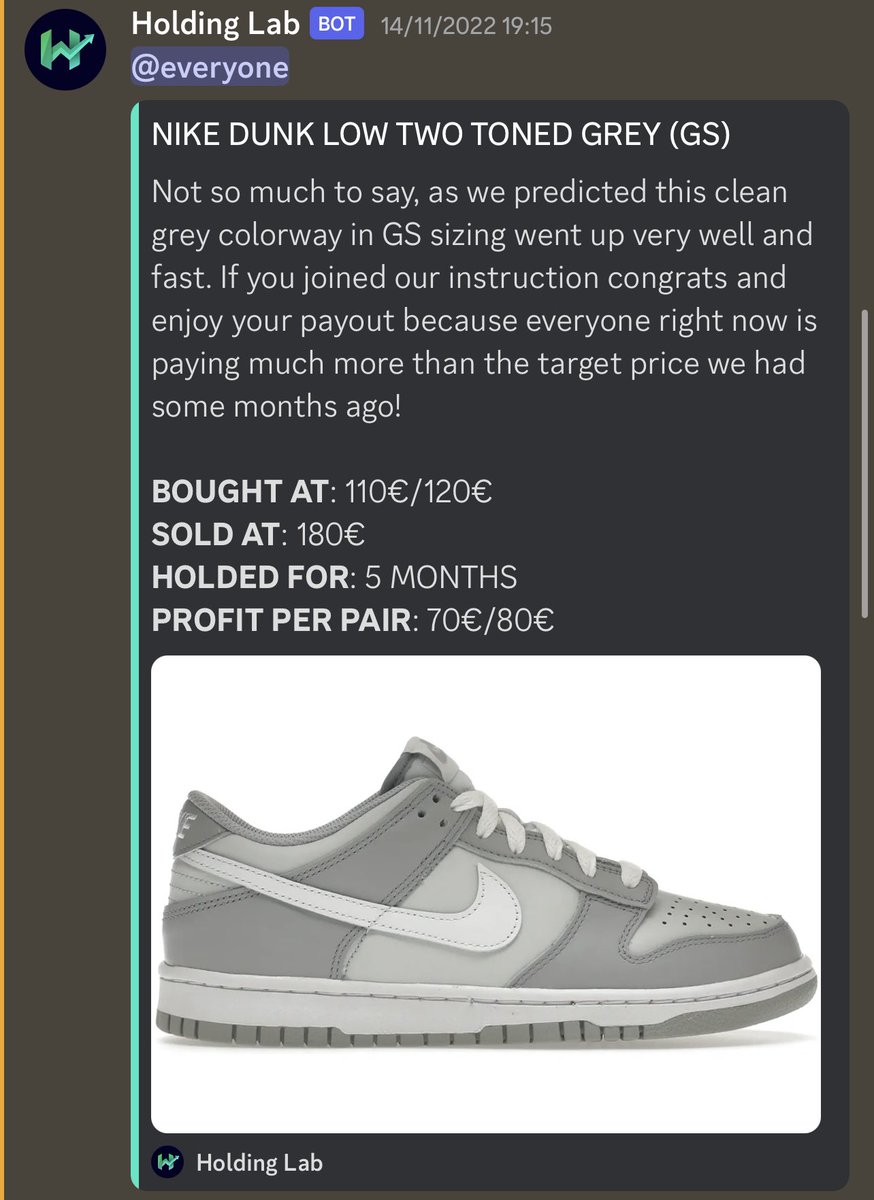 We just love to make money without doing anything 😙 #investments #sneakers