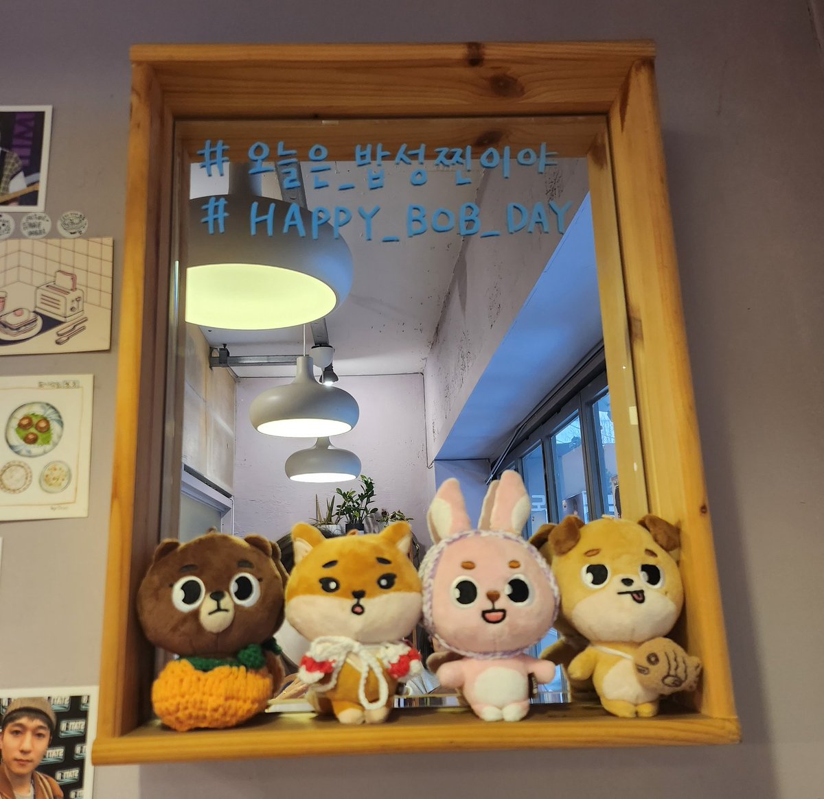 #오늘은_밥성찐이야
#HAPPY_BOB_DAY
(;-;) 거울 맞은편 자리가 내 자리였는데... 그가 오기 5분전에 나갔는데... 성진이도 왔다간 그곳.... 그이의 리뷰도 궁금합니다 ☆☆☆☆☆