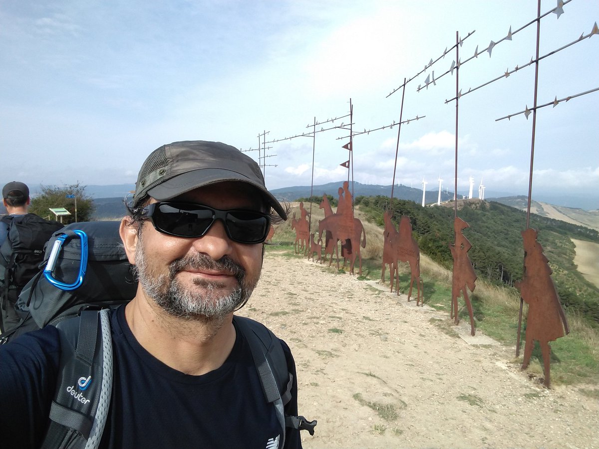 rlftmteles's tweet photo. Veja como foi minha caminhada no quarto dia no #caminhodesantiago, de Pamplona até Puente Lá Reina, na #Espanha.
#SantiagodeCompostela
https://t.co/o6zEUZYHKl https://t.co/u3GwjOydup