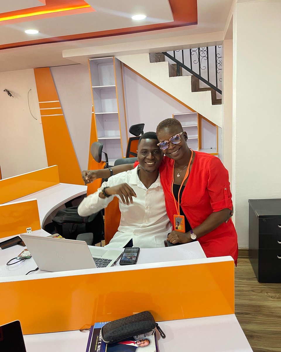 knewrow's tweet photo. Back to the office like we never left 🤭. These two decided to tension us after enduring the just concluded matching pajamas era 😩but our God is good. He will do our own for us. Also peep our new orange space 😍 #kpi #knewrow #performancemanagement #fakecouple https://t.co/l4ZDLdv9GJ