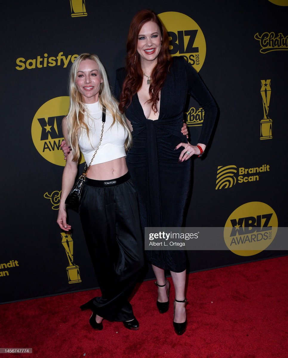 Brazzers Fanss on Twitter: "Kayden Kross & Maitland Ward Xbiz Awards