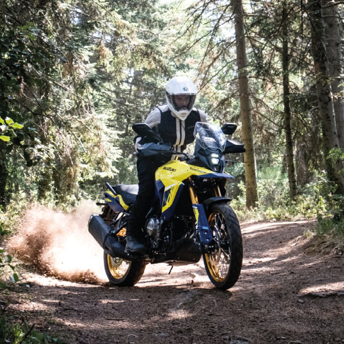 Suzuki Bikes UK on Twitter "Not only does the new VStrom 800DE come