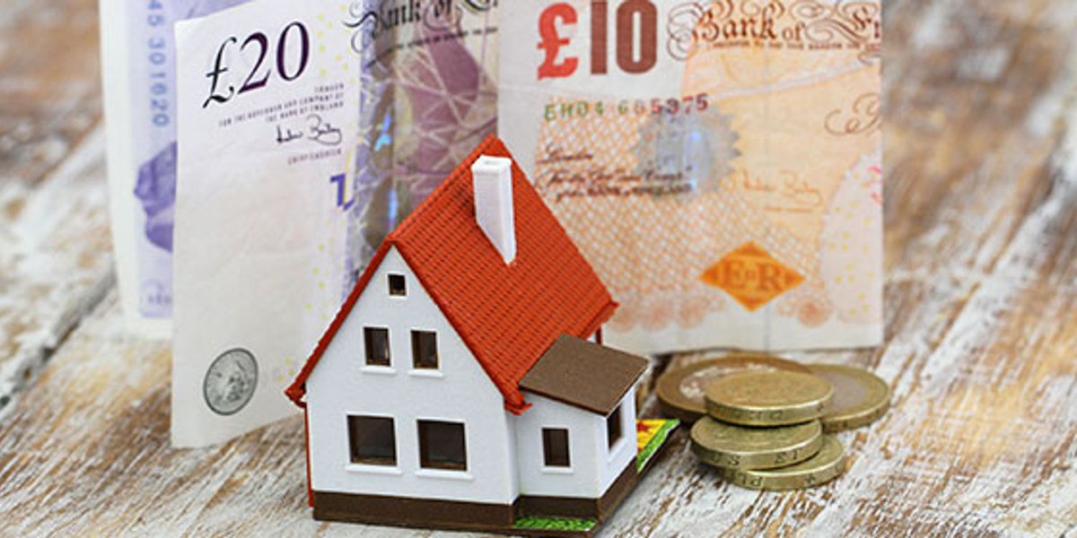 NEWCISCC's tweet photo. #FuelSupportScheme @WelshGovernment 

Eligible households can claim a one-off £200 payment to provide support towards paying their winter fuel bills.

Flintshire 👉 https://t.co/JhYkBCEW6f
Denbighshire 👉 https://t.co/JDxIjPeyFn
Wrexham 👉 https://t.co/Lz49cMNkHz https://t.co/4lXAbv16TT