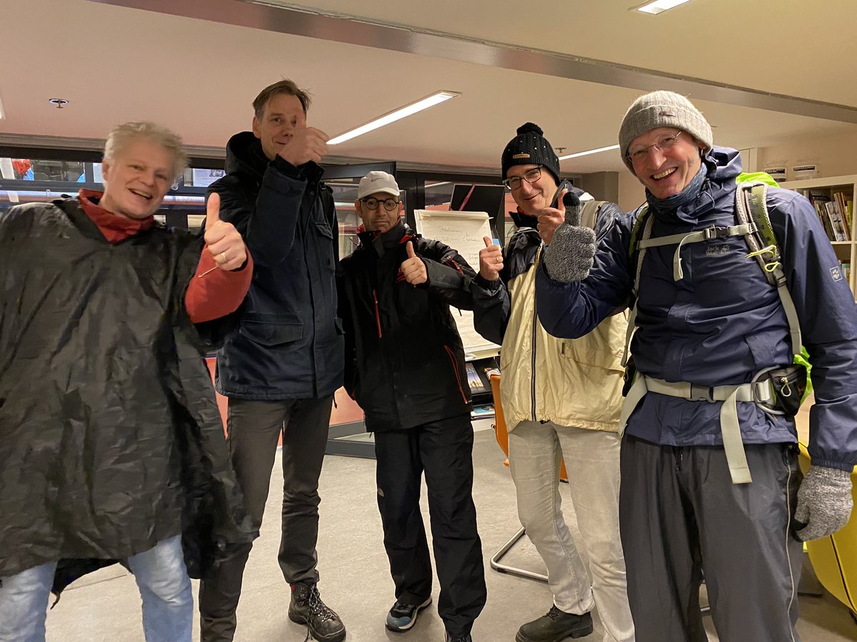 En we zijn onderweg. #25 km wandelen voor MIND. Sponsor jij ons ook? Kan via deze link.
lnkd.in/egKVtA2E