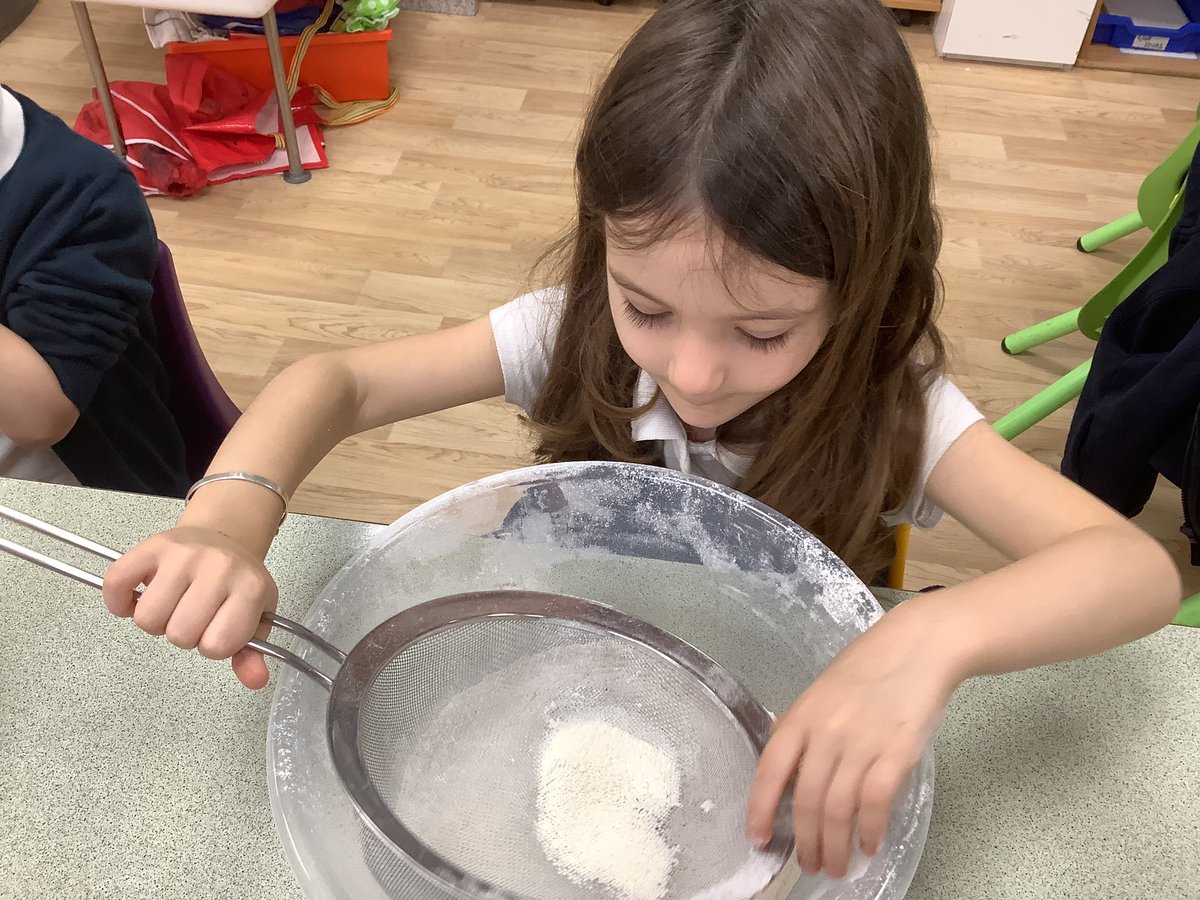 SomersEYFS's tweet photo. We have been reading the story of The Little Red Hen. In the story, the hen makes bread from the wheat she grows. Fortunately, we had a bit more help with our bread making…! Yum yum! #teamsomers #eyfs https://t.co/LM3ciN9Vj2