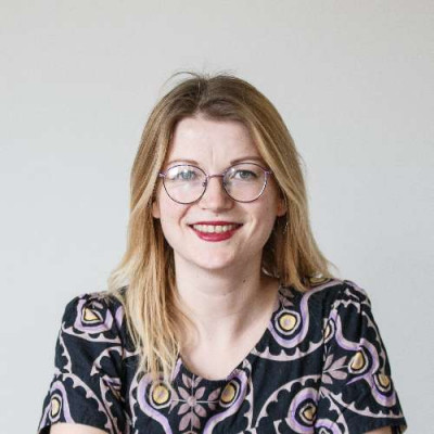 Senior lecturer Dr Laura Bailey spoke on BBC Radio Bristol about the origin of the phrase 'a square meal'. ⬛ 🍽️

Listen here: bbc.co.uk/sounds/play/p0…