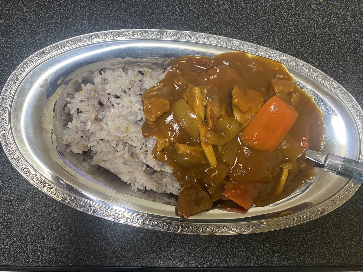 食事当番、初日の話。

4枚目は作ったものなのだよ

 #ちりつも日常 #324
#クッキングすな 