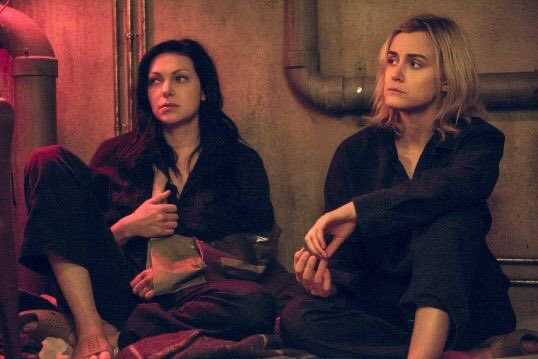 Nzaach's tweet image. the most suspenseful and heartbreaking scene 🥹🥹🥹
I miss them so much 🥲🙃

 #oitnb #piperchapman #alexvause #taylorschilling #lauraprepon
