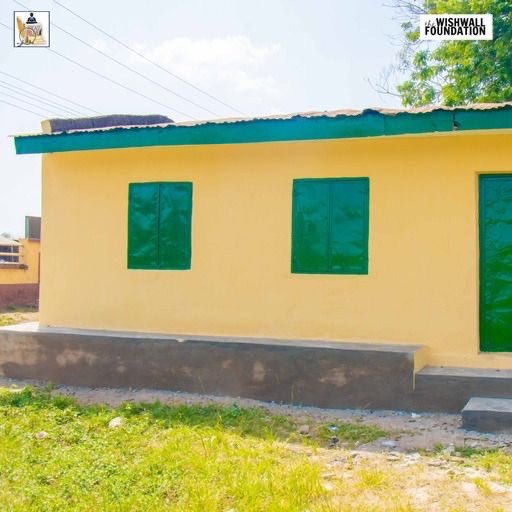 SuleJacobs's tweet photo. For us @iReadInitiative &amp; @hrightscafe we are improving literacy in rural communities in Nigeria by investing in libraries &amp; conducive learning conditions with our partners. We hope you can join us in #LeadingSDG4 now: https://t.co/pM0agdRO7p
#education #learning #nigeria https://t.co/JHev9yPBIG