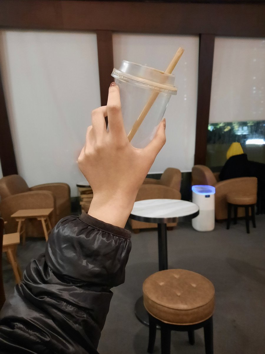 Uniquehand80's tweet photo. 我喜歡氹到我開心的男人，
你想被我掌握嗎？ https://t.co/hQ04iC2LBL