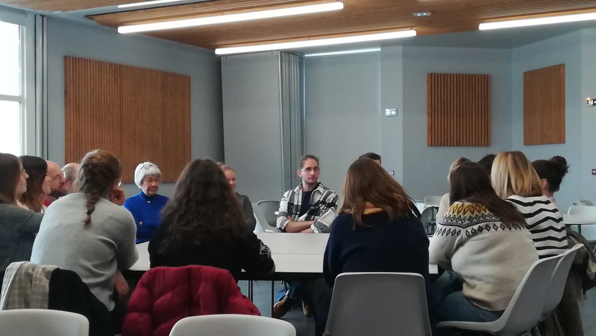 CAseptfcb's tweet photo. #EducTour 2023, présentation du projet suivi cancérologie ambulatoire par l'infirmière de la #CPTS du Bassin Vésulien. Un bel exemple de coordination pluripro entre hôpital,médecins, IDE, Kinés, psychologues et assistants sociaux. @MSAFRANCHECOMTE #AFDET Pays Vesoul Val de Saône https://t.co/IzdgOOgNFU