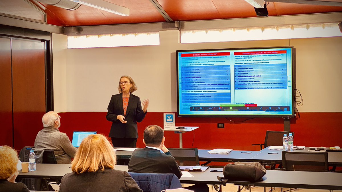 EL C0L•L3G1 tweet media