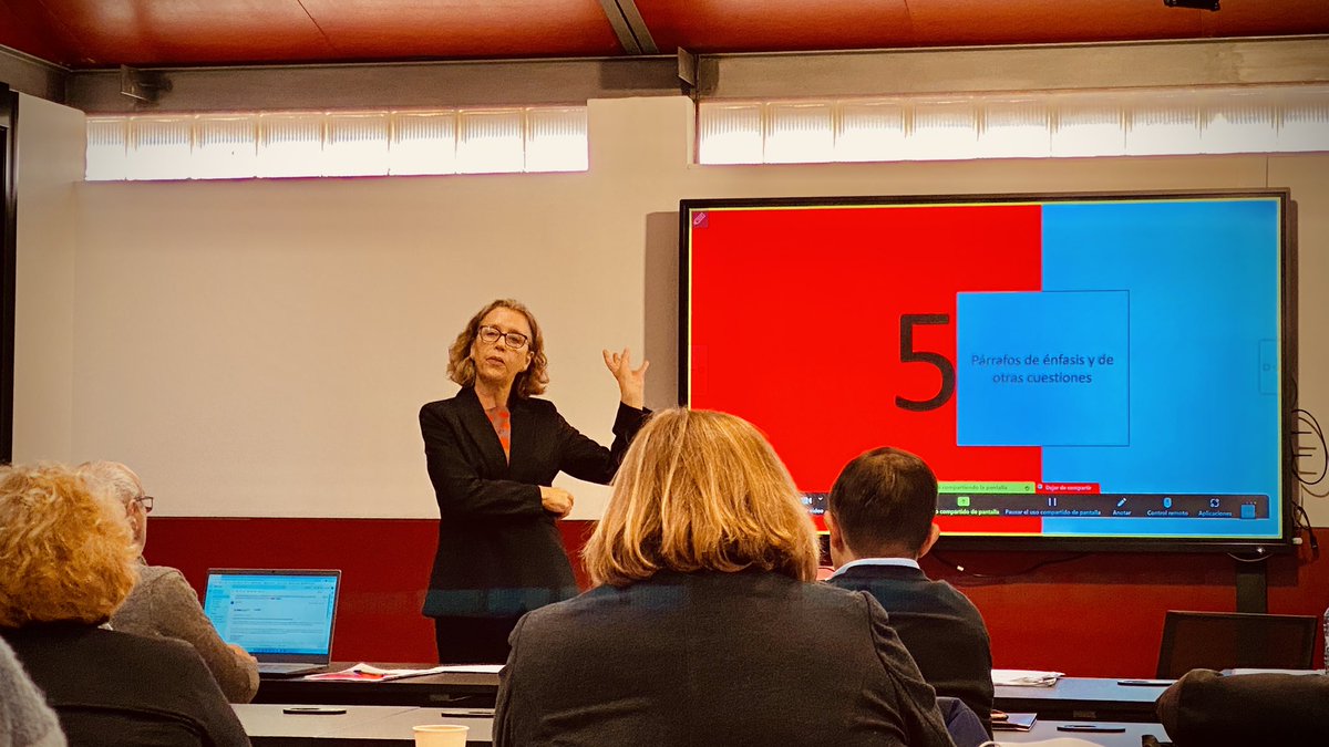 EL C0L•L3G1 tweet media